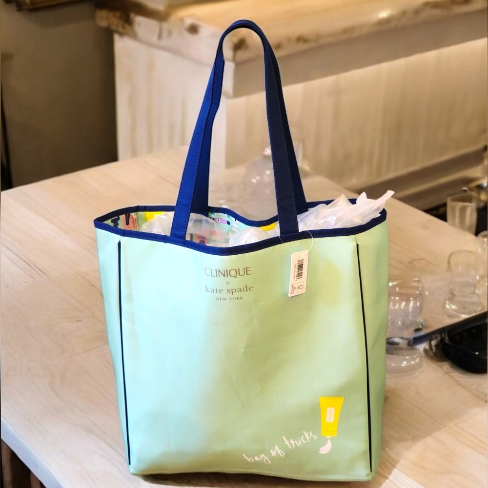 Kate Spade Clinique X  Women's "Bag Of Tricks" Travel Tote Green One Size NWT